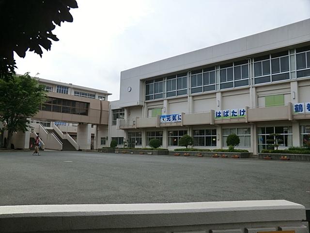 Primary school. Hadano Municipal Tsurumaki to elementary school 1181m