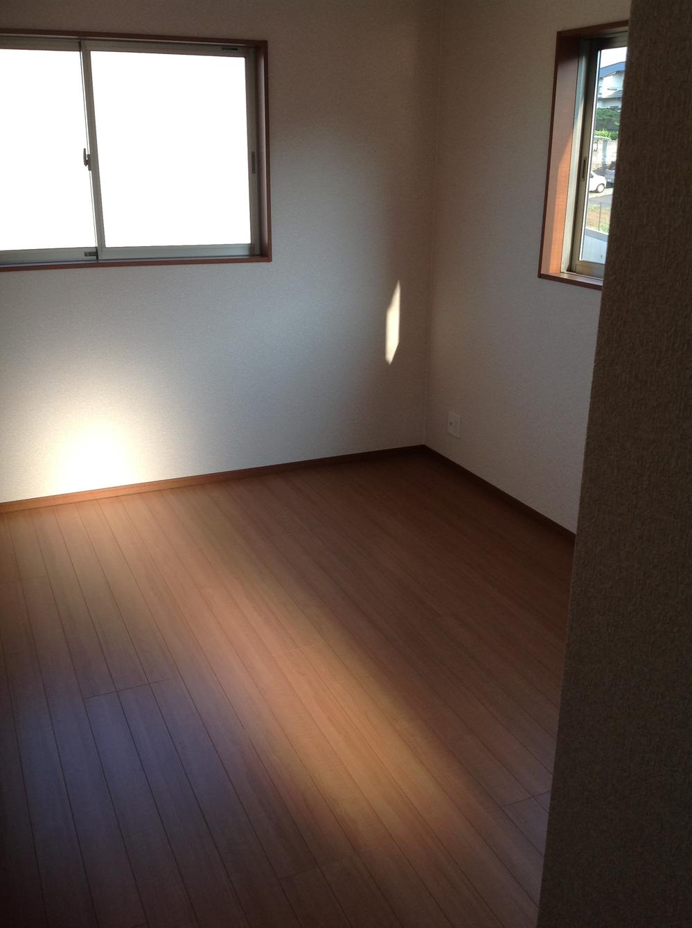 Non-living room. 2nd floor 6.2 tatami Western-style (08 May 2013) Shooting