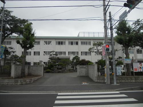 Primary school. 1415m until Hiratsuka Tatsugane eyes elementary school