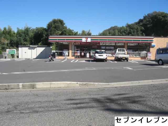 Convenience store. 432m to Seven-Eleven Hiratsuka Tsuchiya shop