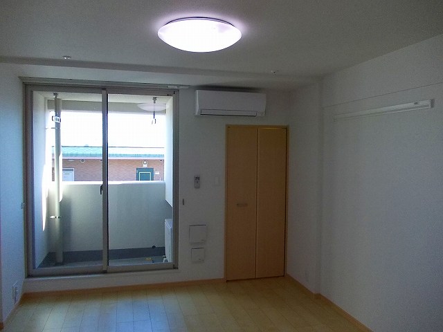 Living and room