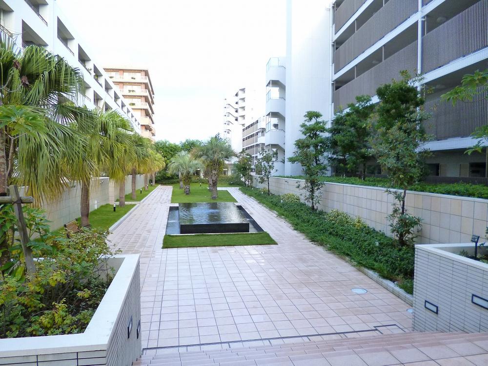 Local appearance photo. Garden located in the apartment site