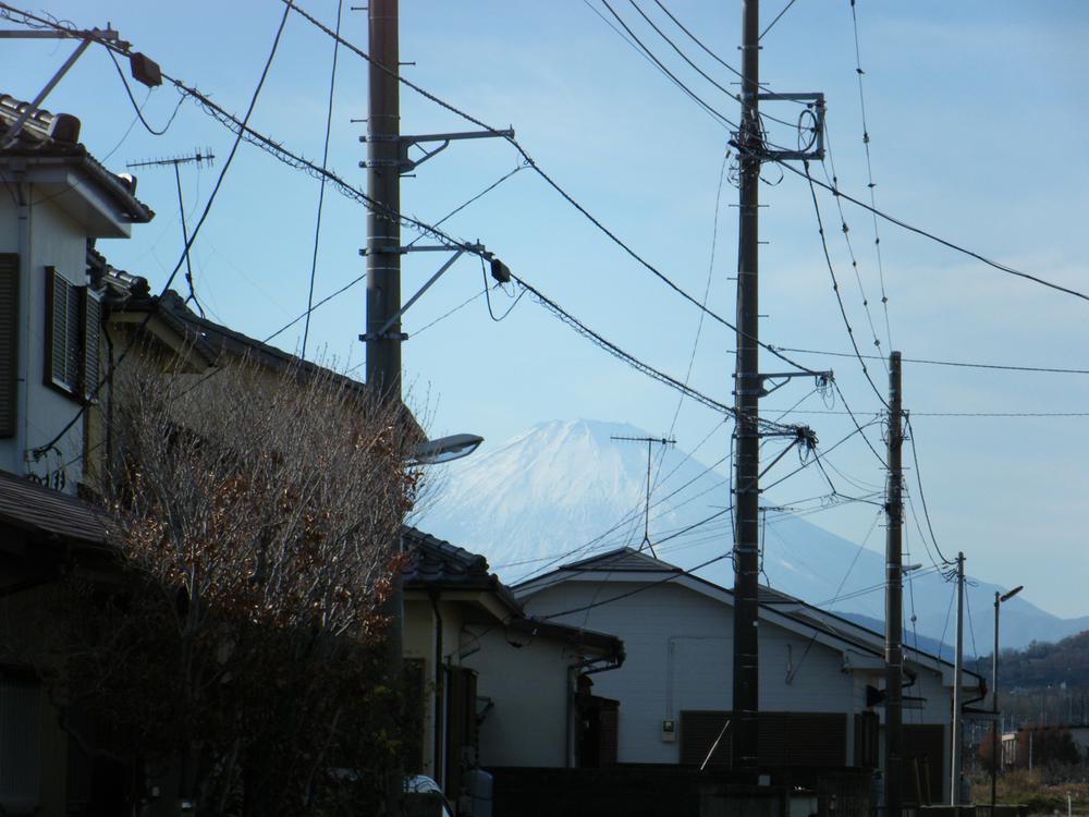 View photos from the dwelling unit. Overlook Mount Fuji from the north room!