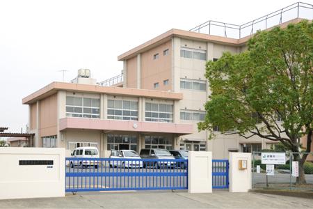 Primary school. Hiratsuka Municipal Mizuho up to elementary school 769m