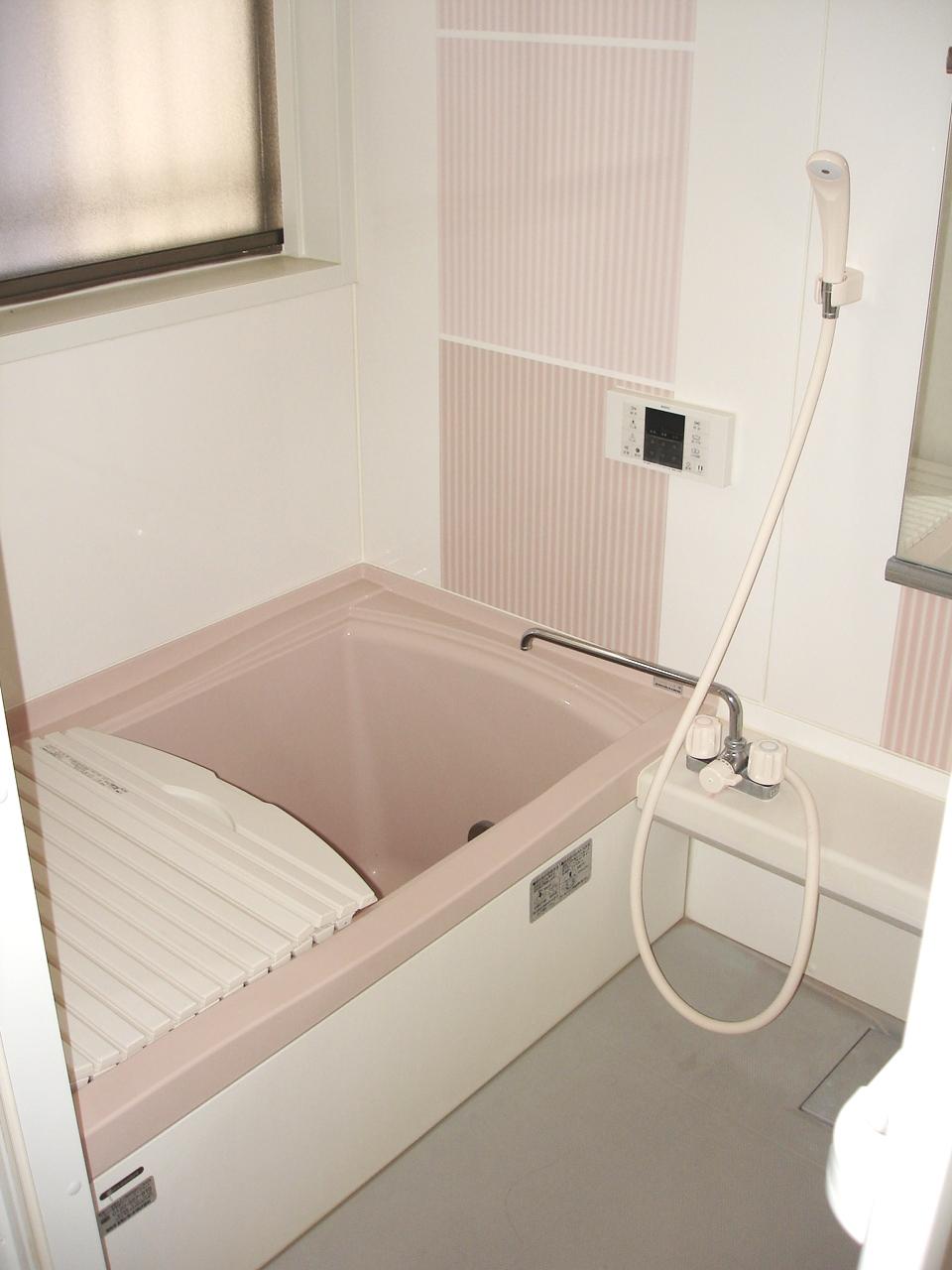 Bathroom. Indoor (April 2013) Shooting