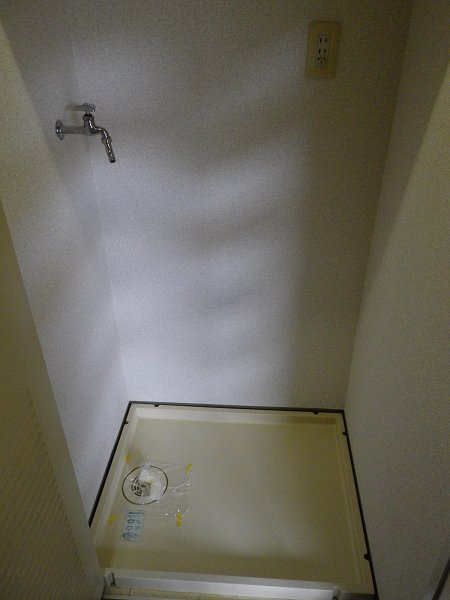 Other. Washing machine Storage