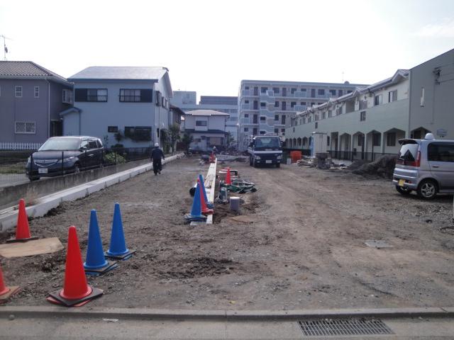 Local photos, including front road. Local (10 May 2013) Shooting ◇ all sections is more than 32 square meters! Eyeball is 14.8 million yen → 36 tsubo ☆ 