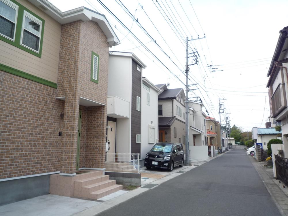 Sale already cityscape photo. Rooftops of free design house of Hiratsuka Tanjogaoka all 38 compartments