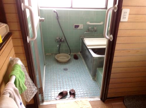 Bathroom. Room (August 2013) Shooting