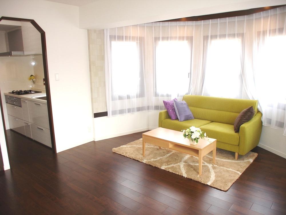 Living. Local (July 2013) Shooting