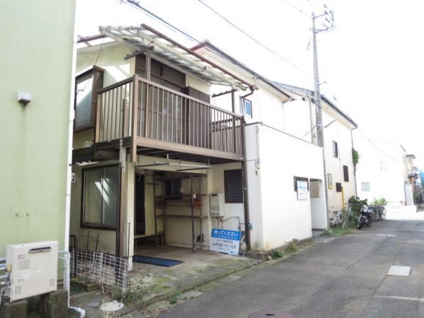 Local photos, including front road. Exterior Photos Sell ​​land with Furuya