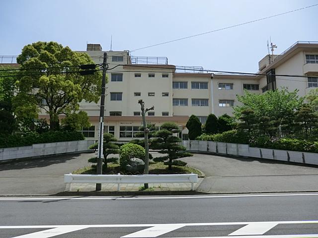 Primary school. 722m up to elementary school Hiratsuka Tachibana water