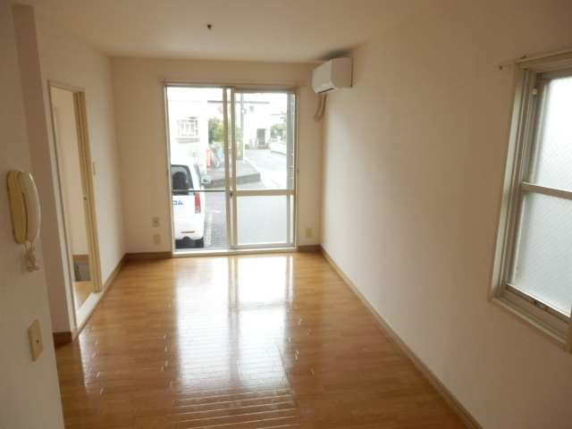 Living and room