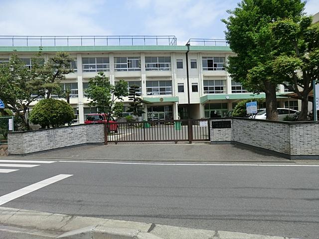 Primary school. 1233m until Hiratsuka Municipal Okazaki Elementary School