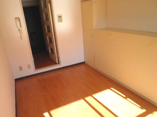 Living and room