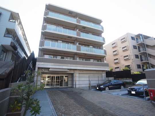 Local appearance photo