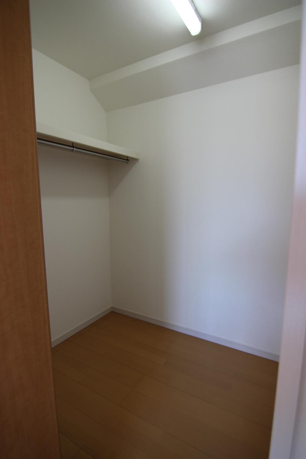 Receipt. Lot Maeru walk-in closet ・ The main bedroom only