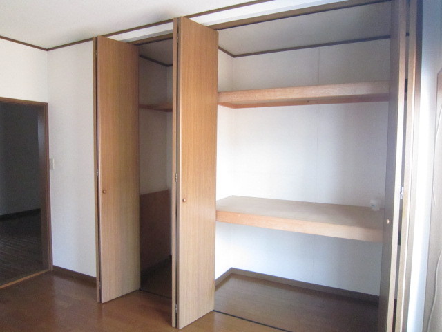 Other room space