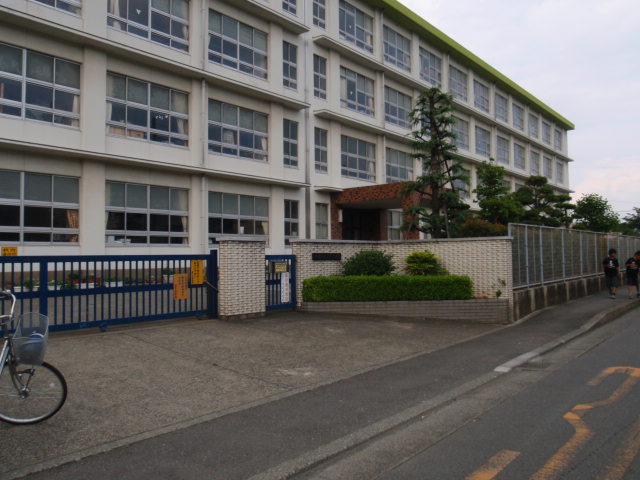 Primary school. Yamashita 350m up to elementary school (elementary school)