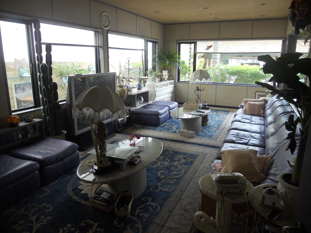 Living. Room (August 2013) Shooting