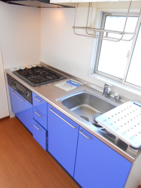 Kitchen. 3-neck system Kitchen