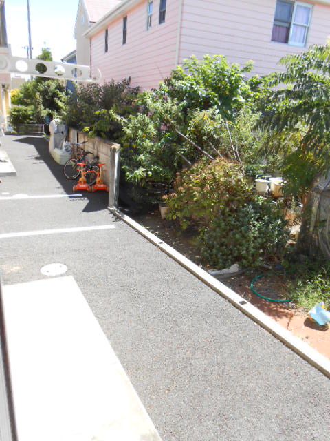 Other room space. Terrace space