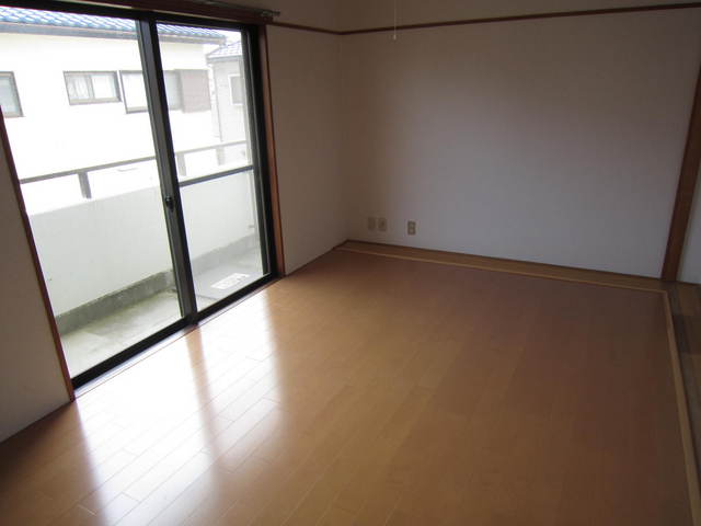 Other room space