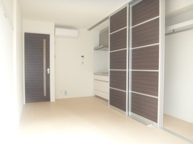 Living and room
