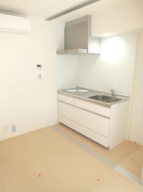 Kitchen. Kitchen spacious