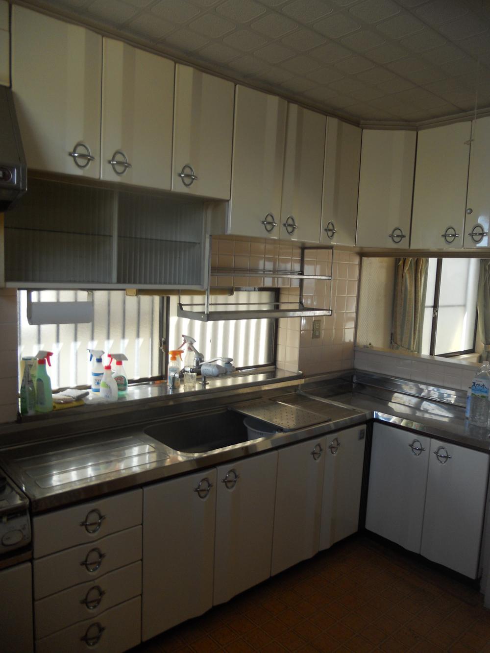 Kitchen. Indoor (September 2013) Shooting