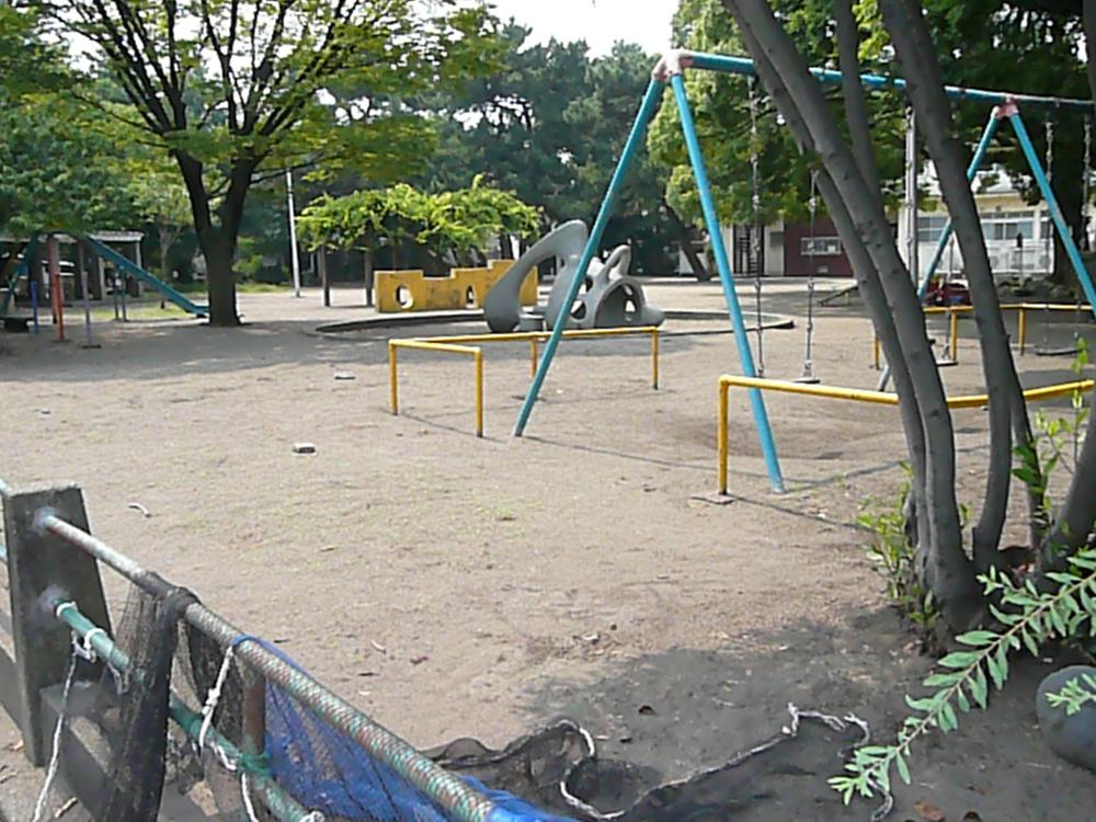 park. Mishima 350m until the children's park