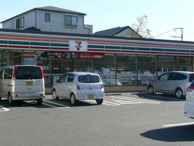 Convenience store. 402m to Seven-Eleven Hiratsuka Momohama shop