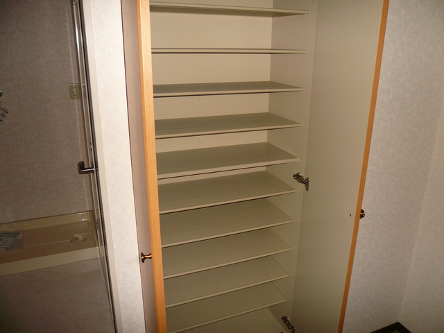 Other room space