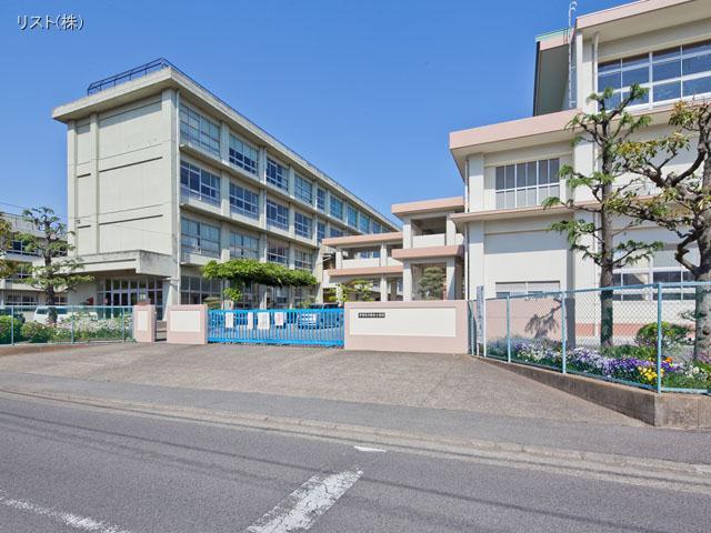 Primary school. Until Hiratsuka Municipal Katsuhara Elementary School 570m Hiratsuka Municipal Katsuhara Elementary School Distance 570m