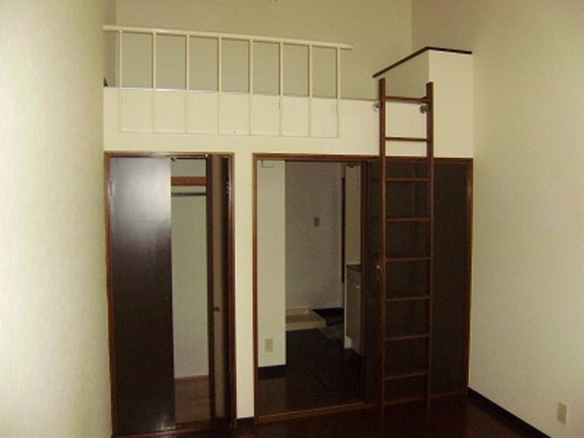Other room space