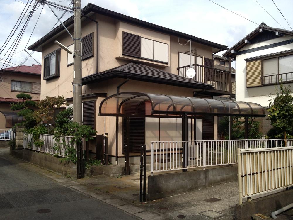 Local appearance photo. South ・ North ・ The west side is sunny because there is a space ☆