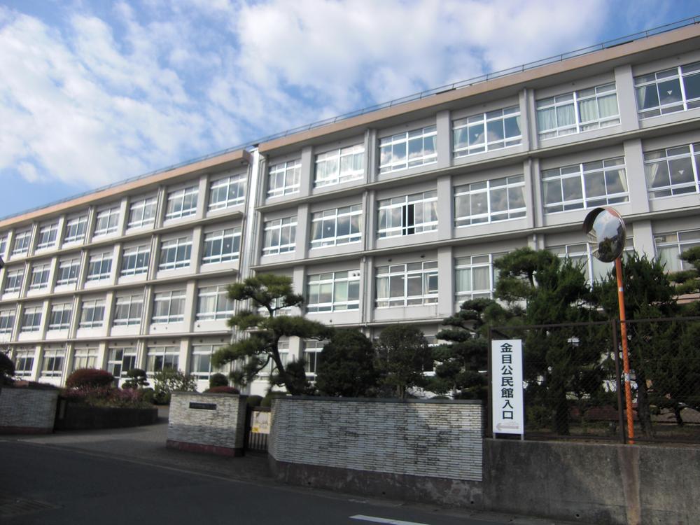 Junior high school. 856m until Hiratsuka Tatsugane first junior high school