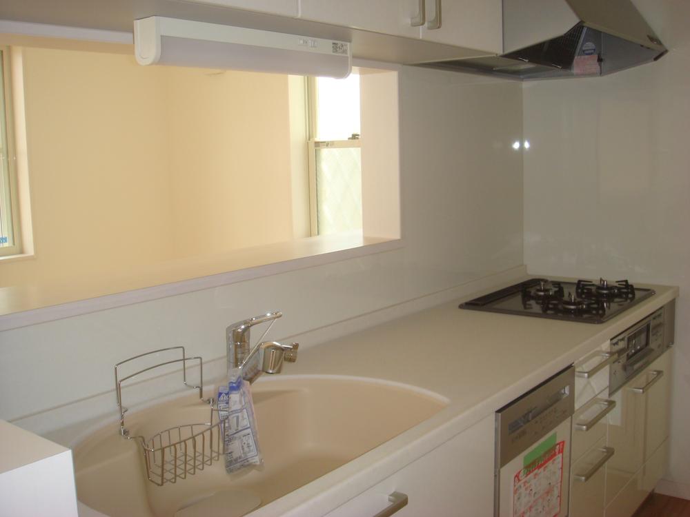 Same specifications photo (kitchen). Example of construction