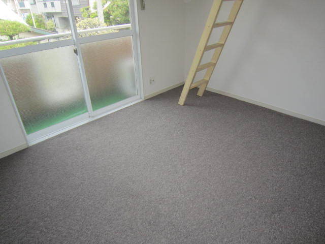 Other room space