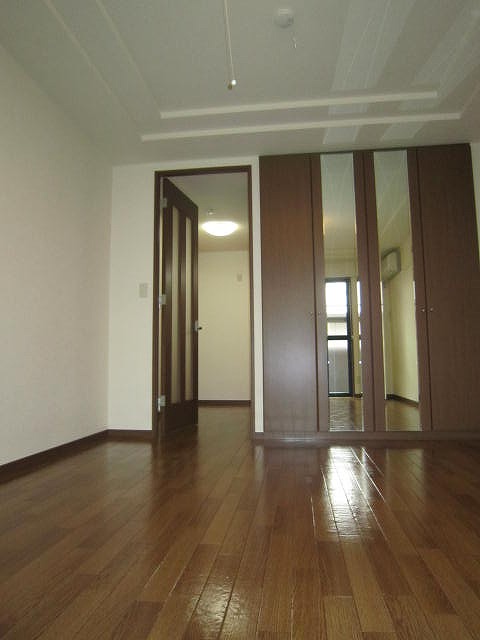 Living and room