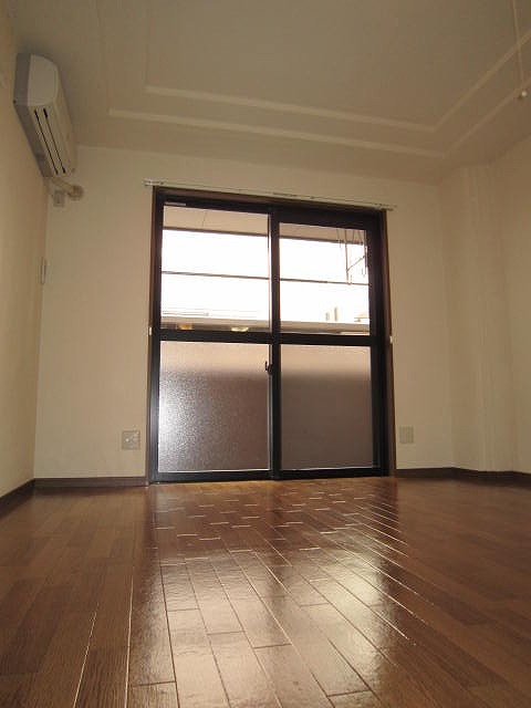 Other room space
