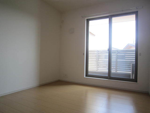 Other room space