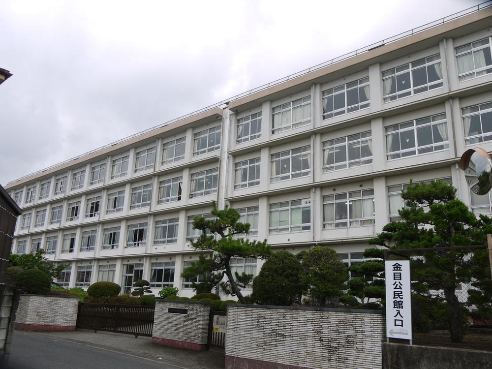 Junior high school. 1495m until Hiratsuka Tatsugane first junior high school
