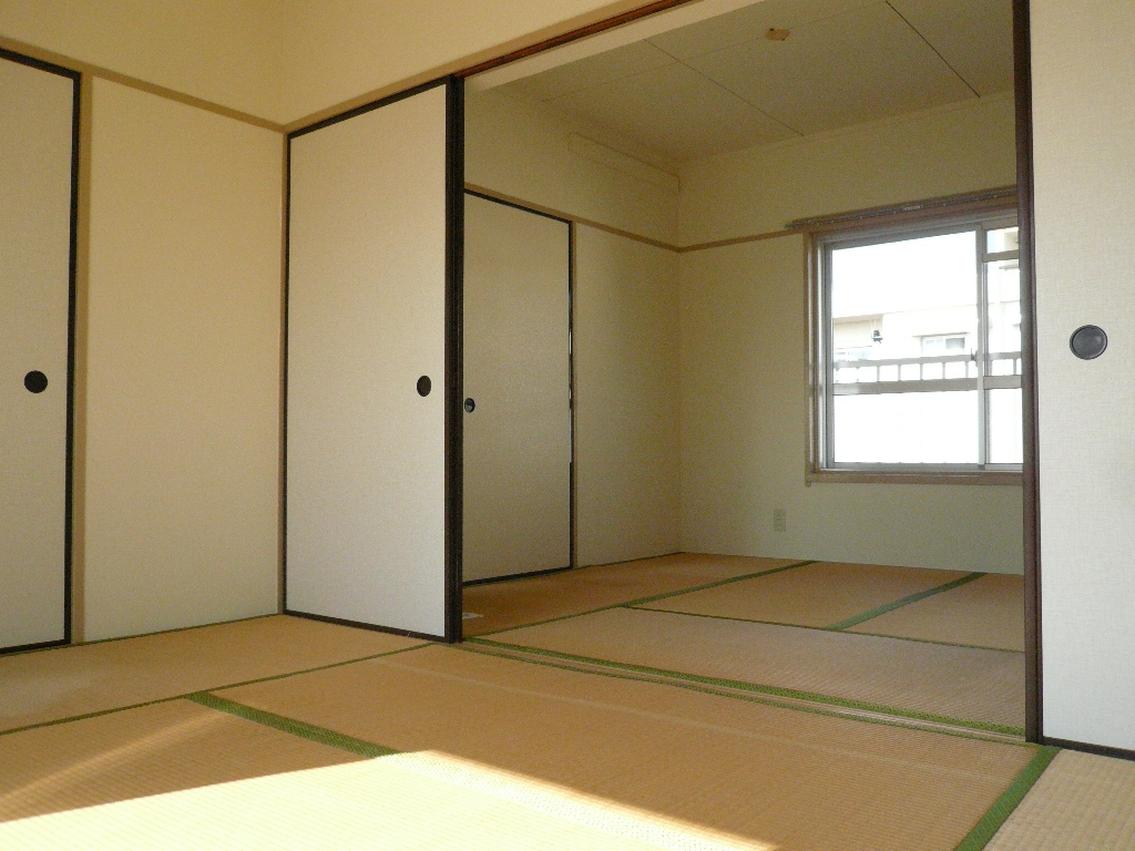 Other room space. Photo is the same type ・ It is another dwelling unit.