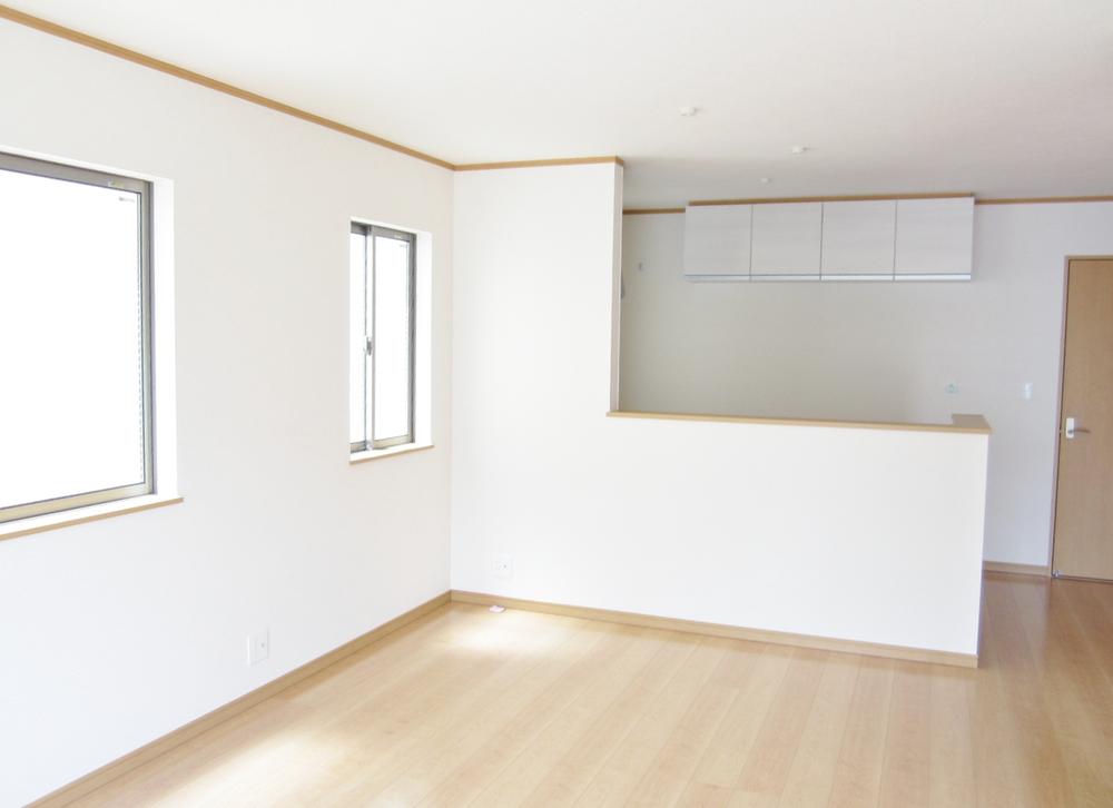 Same specifications photos (living). Example of construction Face-to-face kitchen ・ TV monitor with intercom! 