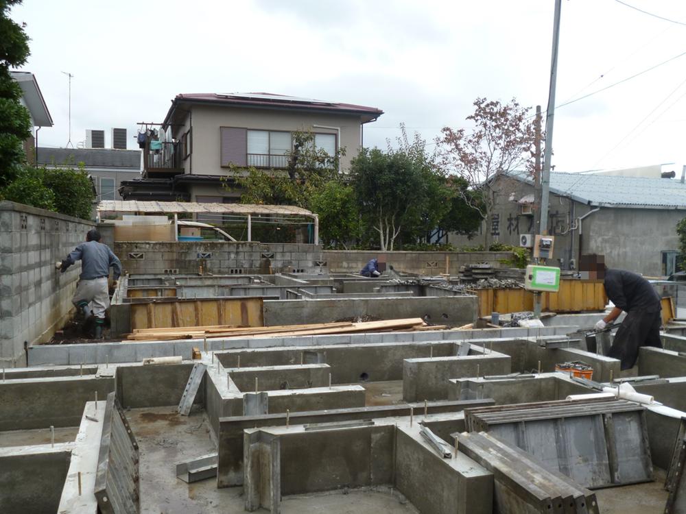 Local appearance photo. Local (10 May 2013) shooting ◎ a storage capacity 4LDK! ◎ flat 35S available! 