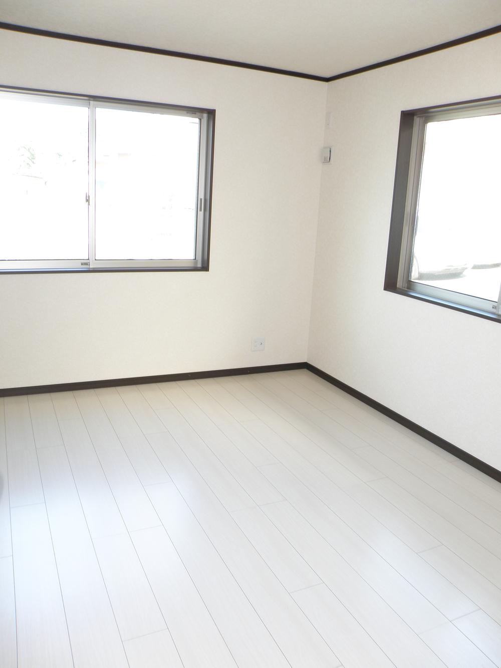 Non-living room. Indoor (10 May 2013) Shooting