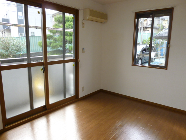Living and room