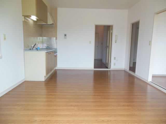 Living and room. 10 Pledge of living!