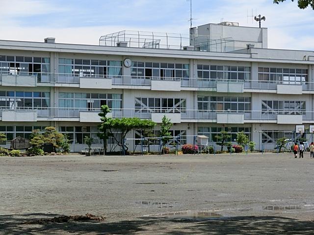 Primary school. Isehara 1155m to stand Ota Elementary School